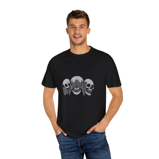Skull Graphic T-Shirt, Unisex Tee, Casual Wear, Perfect Gift for Halloween, Streetwear